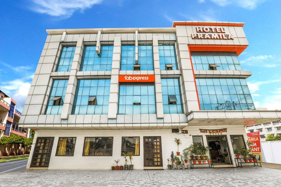 FabHotel Pramila Inn, Haridwār, Индия