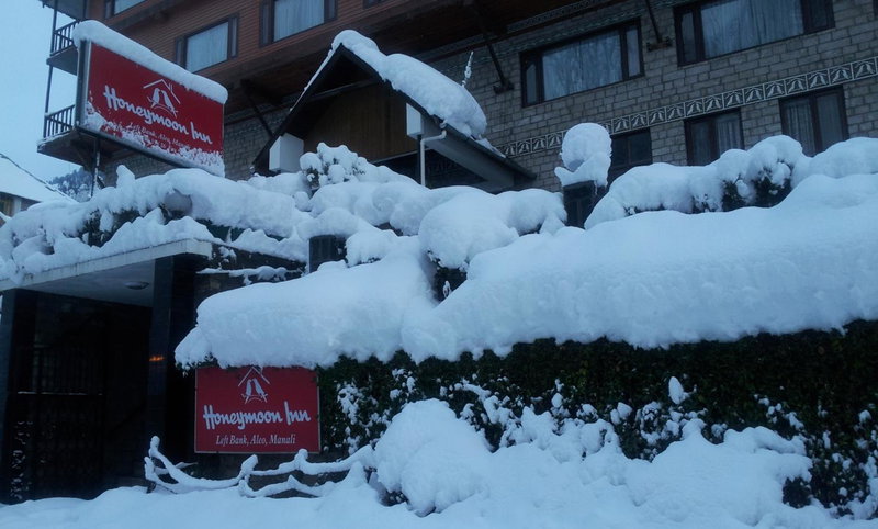 Honeymoon Inn Manali, Manāli, India
