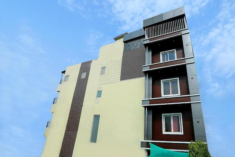 Hotel Kiaara, India
