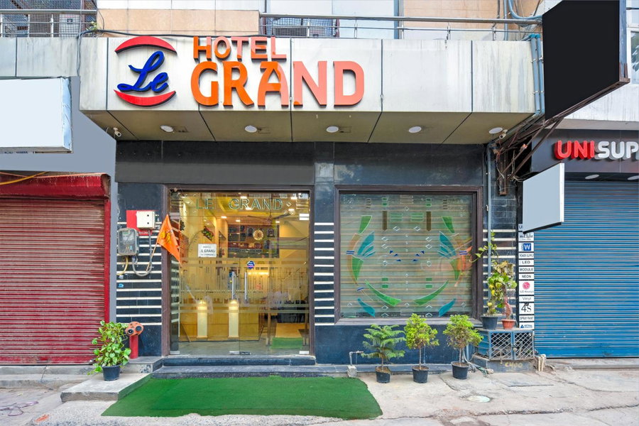 Hotel Le Grand - Walk-in from RK Ashram Metro Station, New Delhi, Indien