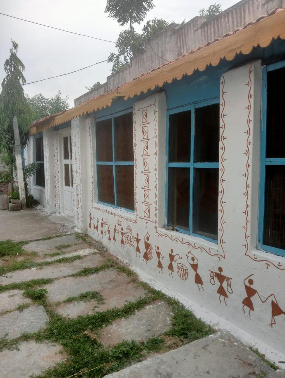 Peshagar Guest House, India