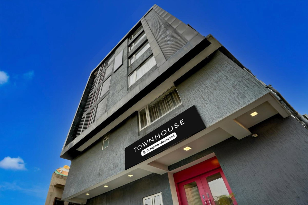 Townhouse Ulsoor Near Halasuru Metro Station, India