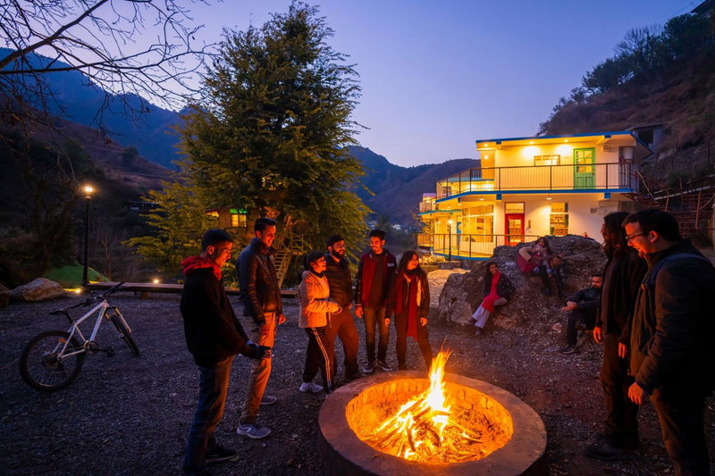 Zostel Plus Mussoorie, Kempty, Mussoorie, India