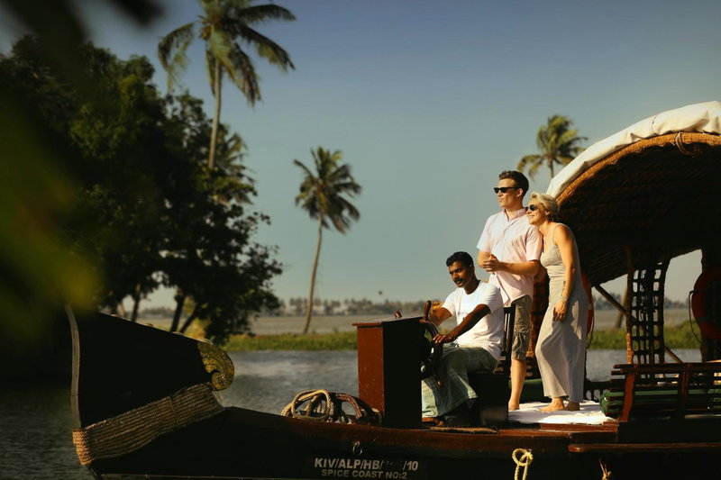 Spice Coast Cruises - Houseboat, A CGH Earth Experience, Shertallai, India