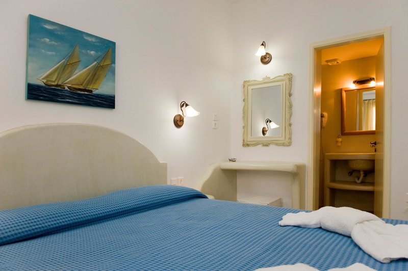 Veletas Rooms, Adamas, Греция