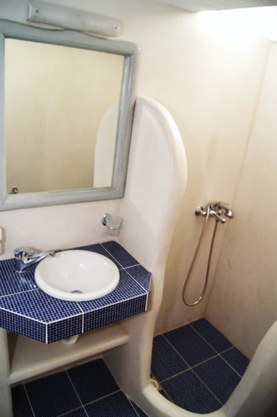Veletas Rooms, Adamas, Греция