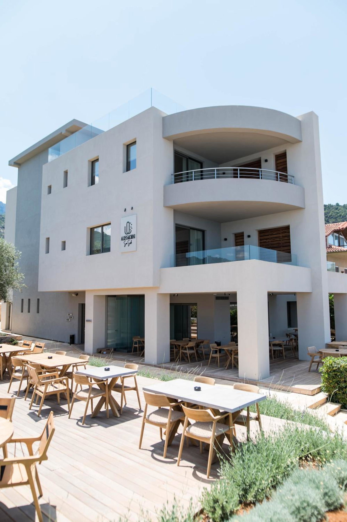Hotel · Alissachni SeaSide Hotel, Derveni