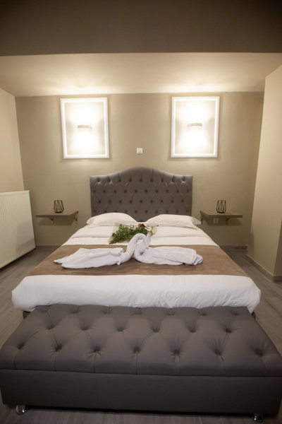 Cavallari Palace Hotel Suites, Acharnes, Greece