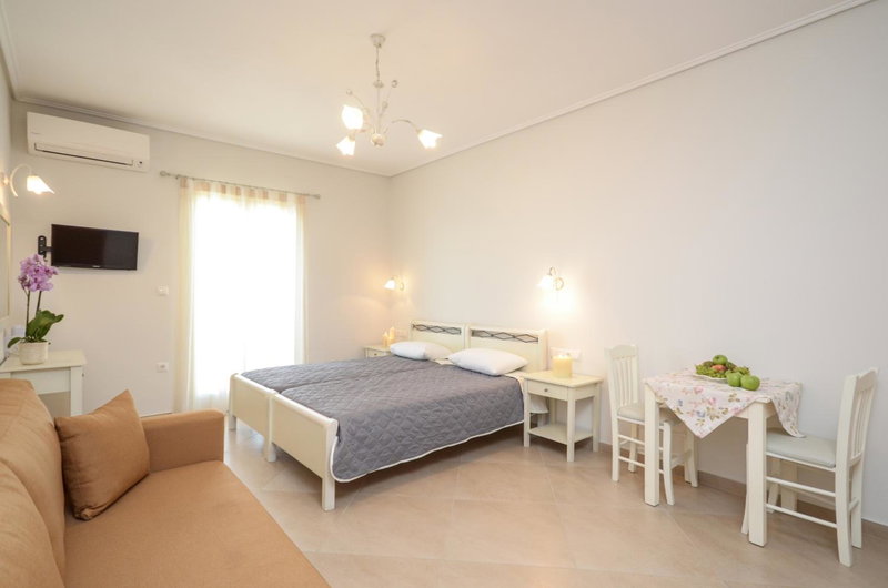 Perla Hotel, Agios Prokopios, Grecia