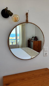 Sarakiniko Rooms, Adamas, Greece