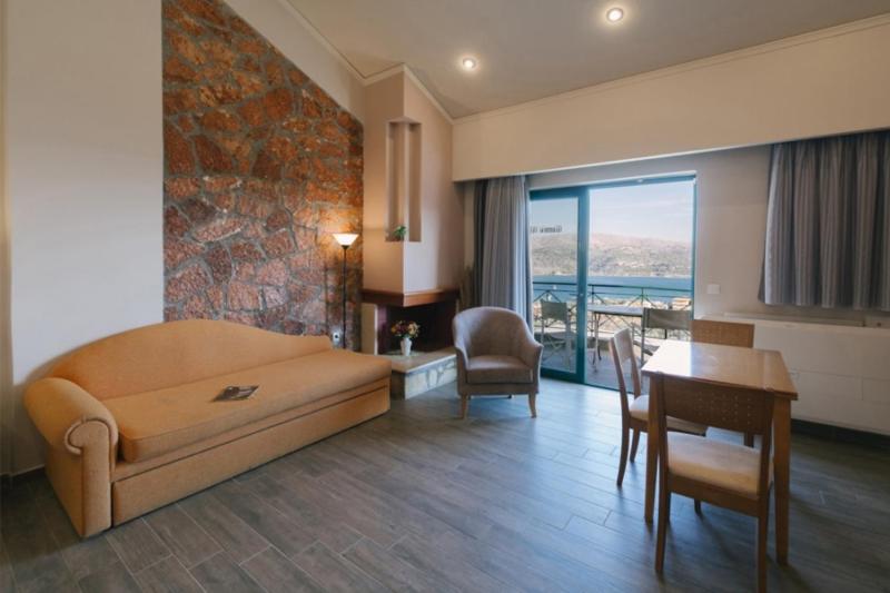 Giannis Village Resort, Astakós, Greece