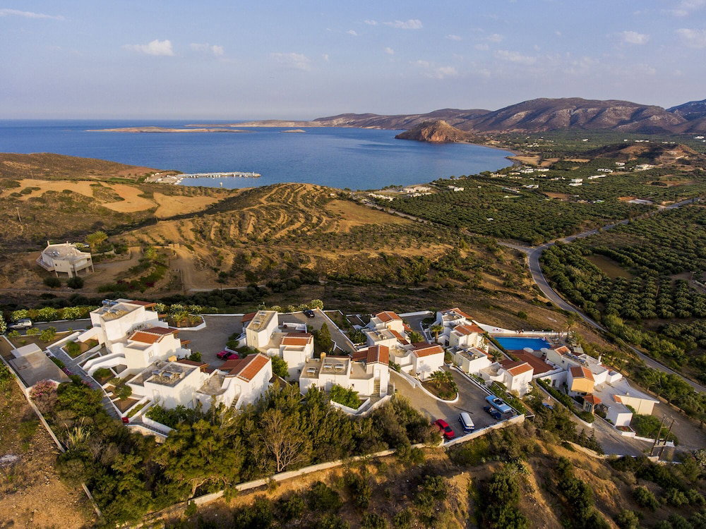 Hotel · Castri Village Hotel, Sitia