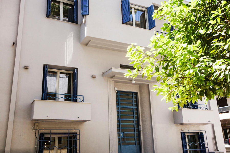 Lovely 1st Fl. Apt, with Balcony in Pagrati, Athens, Grecia