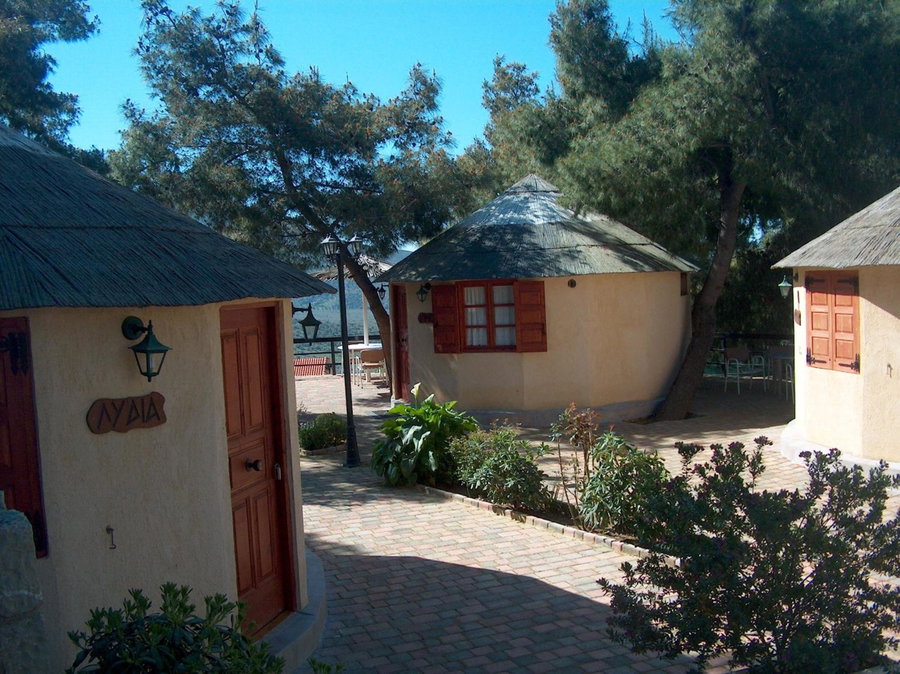 Chrissa Camping Rooms & Bungalows, Delfoi, Grecia