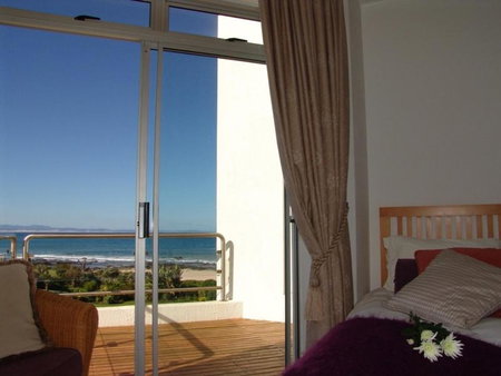 Diaz 15 House on the Bay, Jeffreys Bay, South Africa