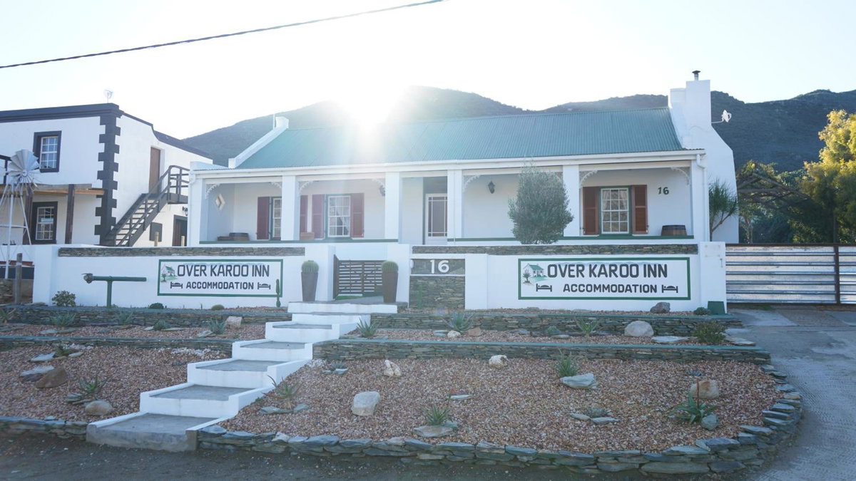 Отель · Over Karoo Inn, Barrydale