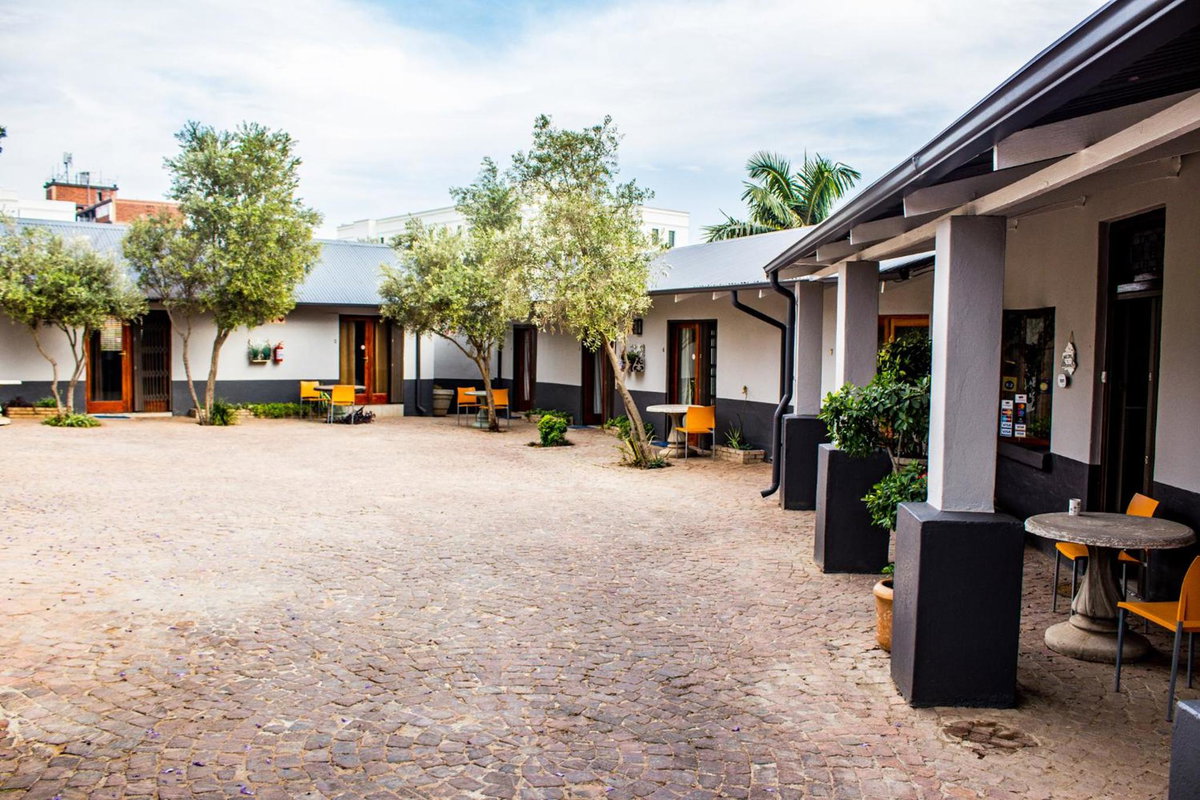 Hotel · Pro Active Guest House, Pretoria