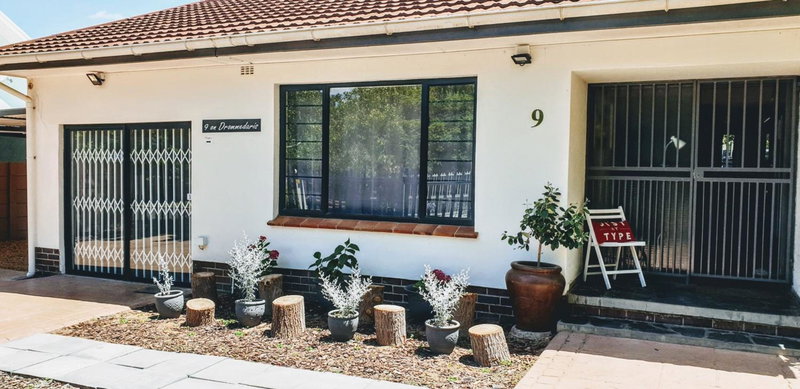 9 on Drommedaris, Stellenbosch, Южная Африка