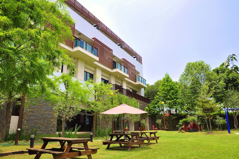 Hotel · One City One Vacation Farm, Nantou