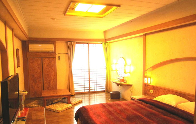 Sin Fu Business Hotel, Taichung, Taiwán