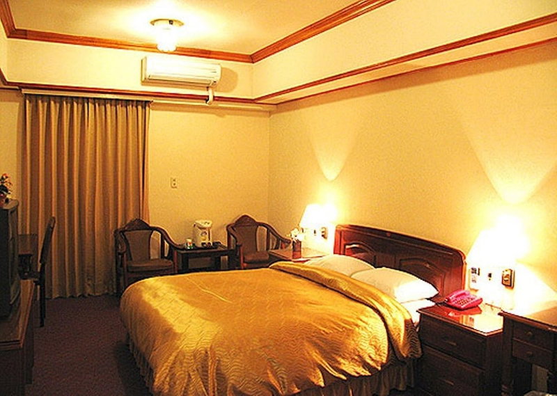 Sin Fu Business Hotel, Taichung, Taiwán