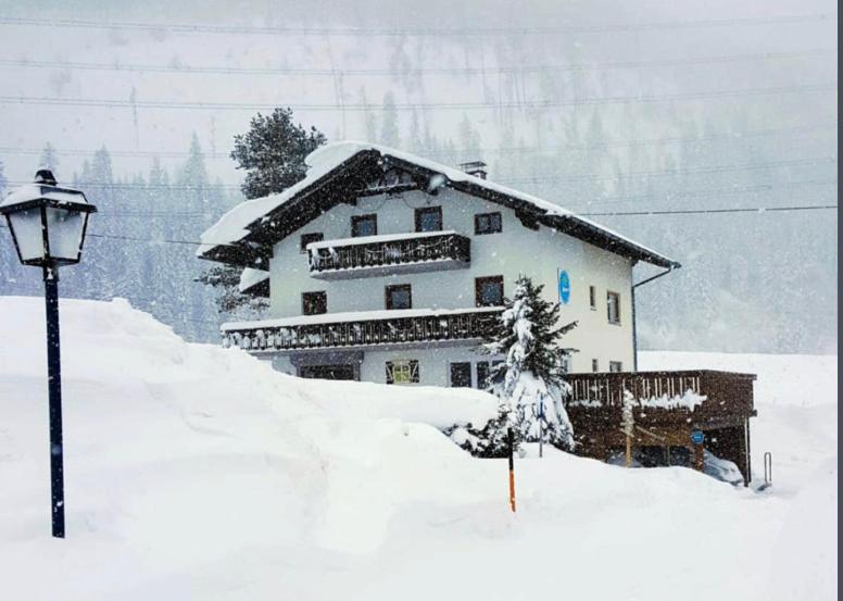 Gästehaus Schmitt, Telfs, Austria