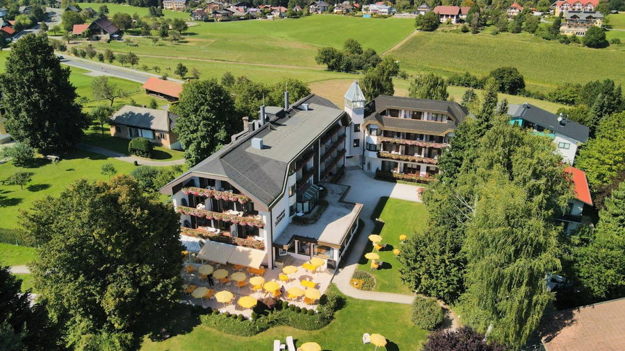 Hotel Schönruh, Drobollach am Faakersee, Austria