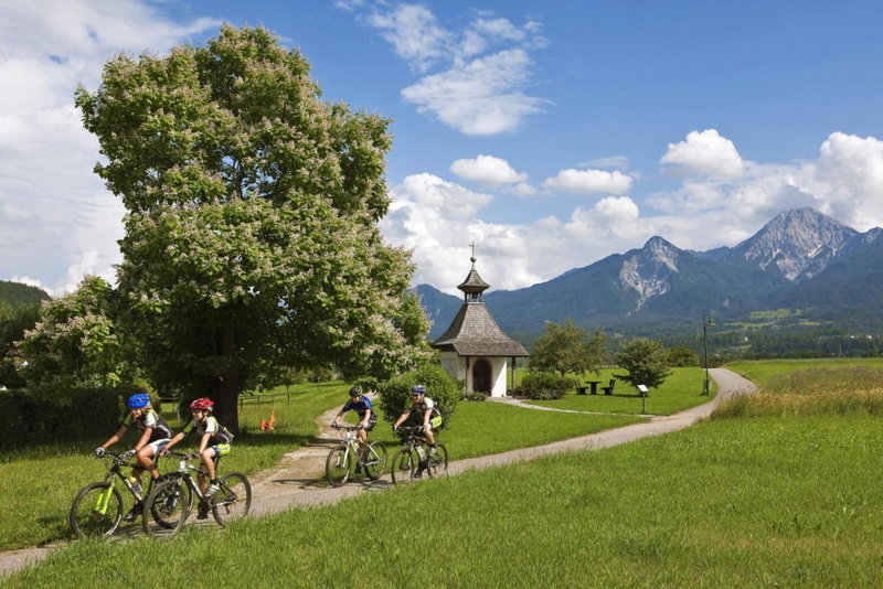 Hotel Schönruh, Drobollach am Faakersee, Austria