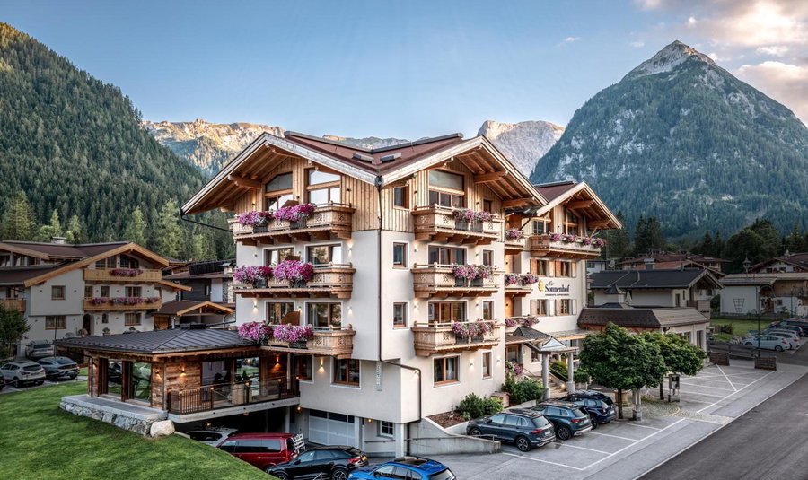 Sonnenhof Genusshotel & Appartements, Pertisau, Austria