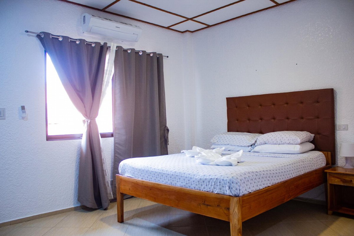 Sunville Hotel and Restaurant, Philippines