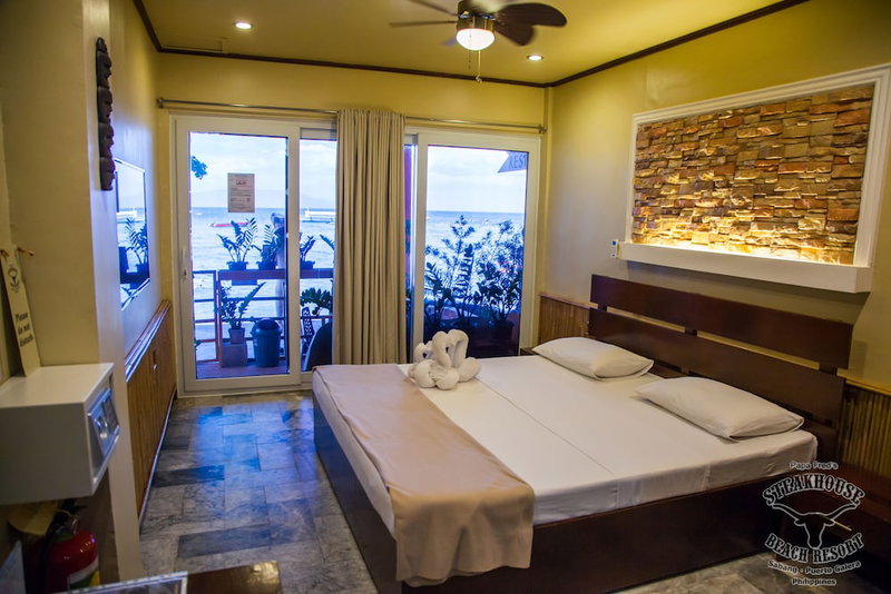 Papa Fred's Beach Resort, Puerto Galera, Philippines
