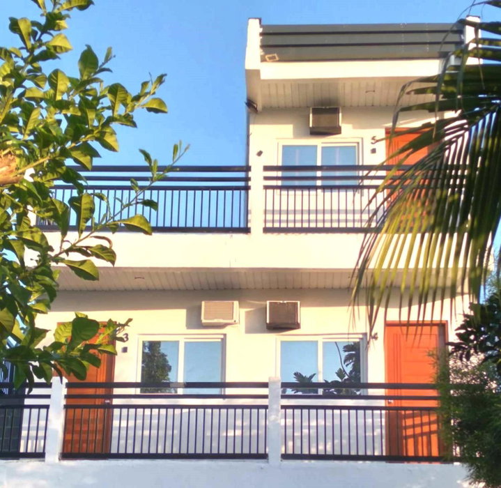 Riverfront Deluxe Residences, San Carlos, Philippinen