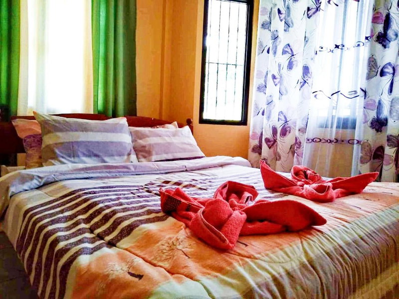 Riverside at Aninuan Accommodation and Food, Puerto Galera, Philippines
