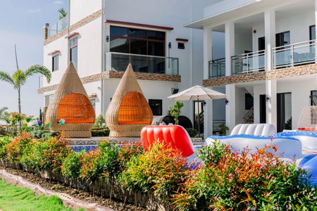Sonrisa Resort De Playa by Hiverooms, San Remigio, Philippines