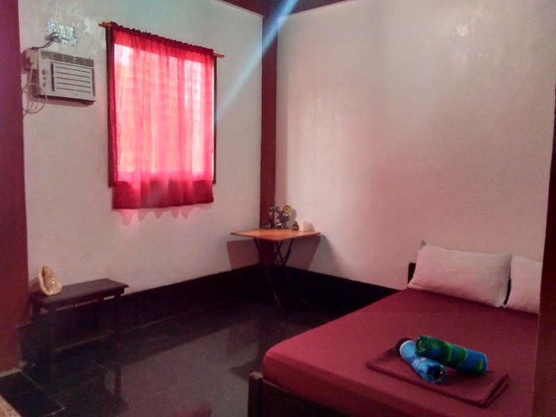 Nine Clouds Homestyle Accommodation, General Luna, Philippines