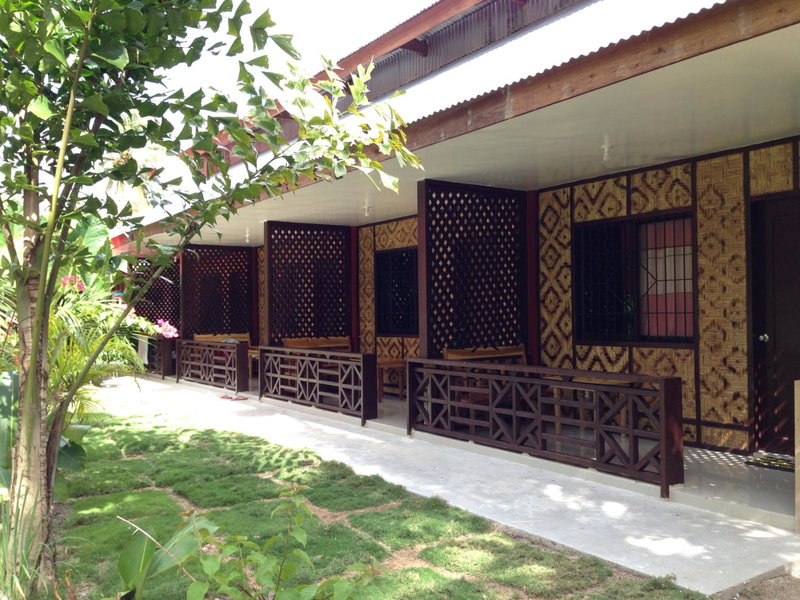 Nine Clouds Homestyle Accommodation, General Luna, Philippines