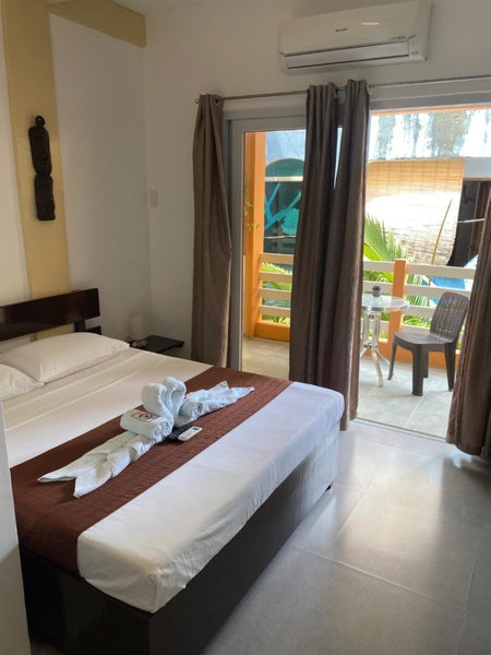 Papa Freds Beach Resort, Puerto Galera, Philippinen