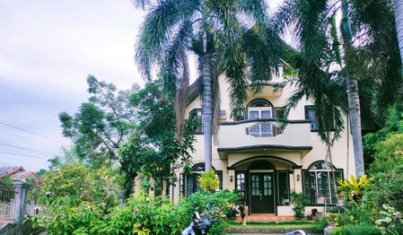 Belfort House B&B, Valencia, Philippinen