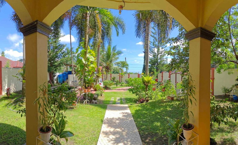 Belfort House B&B, Valencia, Philippinen