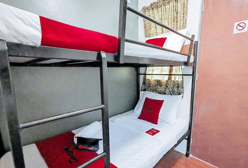 RedDoorz near KCC Mall Gensan, General Santos, Filipinas