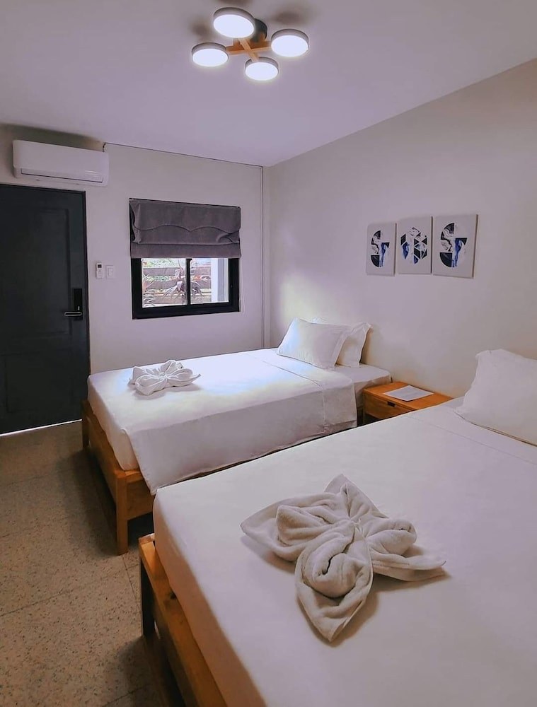 Hotel · Only Seed Resort, Danao