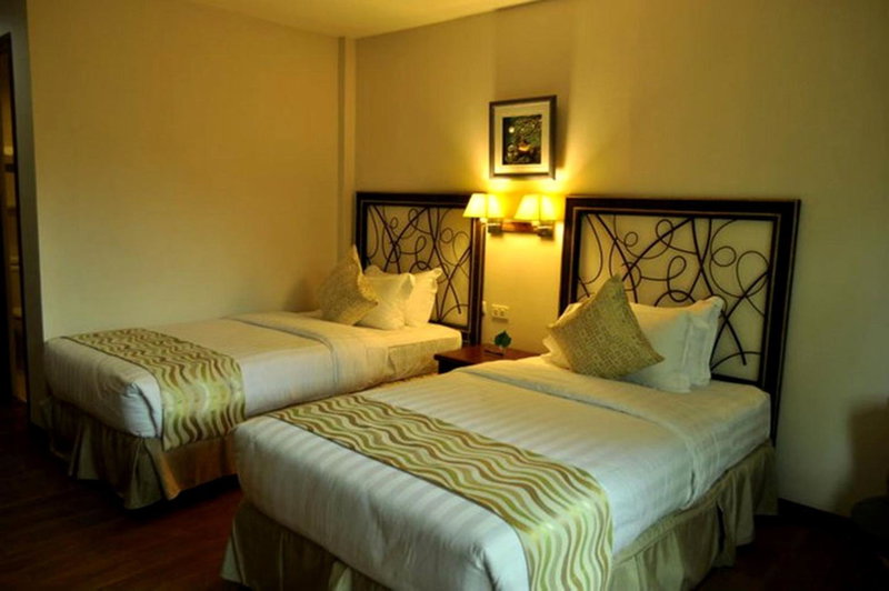 Mangodlong Paradise Beach Resort, Camotes Islands, Philippines
