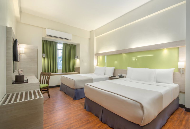 Microtel Inn & Suites by Wyndham San Fernando, San Fernando, Филиппины