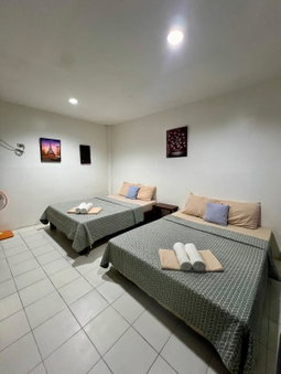 Sundown Resort & Austrian Pension House, Boracay, Filipinas