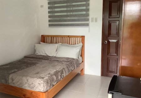 Max n Fe, Iriga City, Philippines