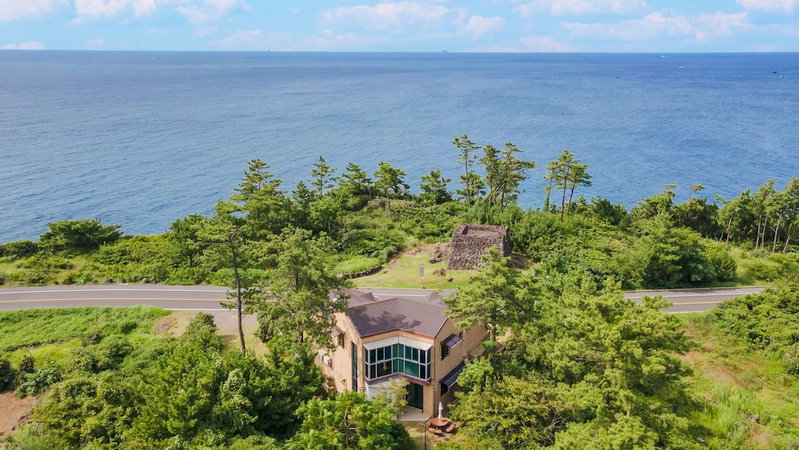 Jeju Oceancliffcottage, Jeju City, 대한민국
