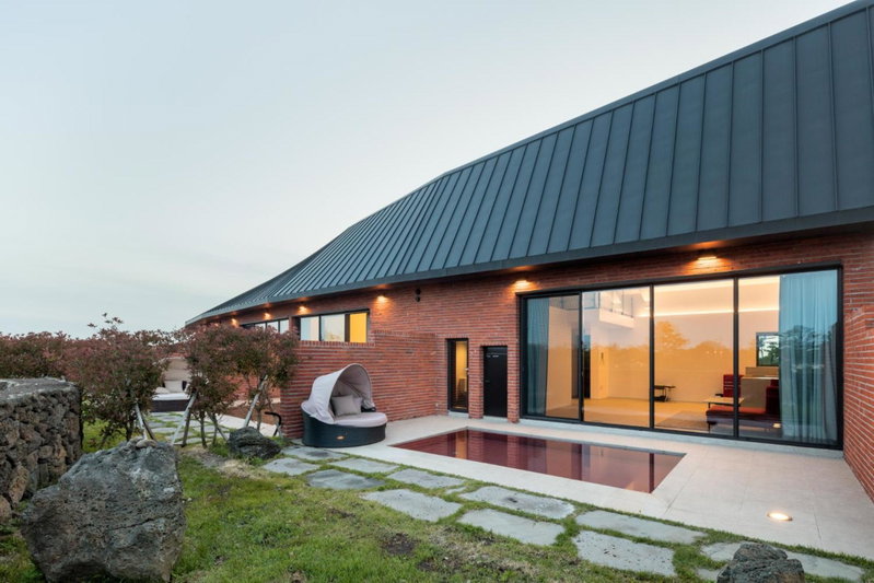 Ohyeongjae Private Pool Villa, Jeju, 대한민국
