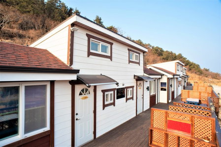 Jeonnam Cheongsando Yeohaeng Pension, Wando, South Korea