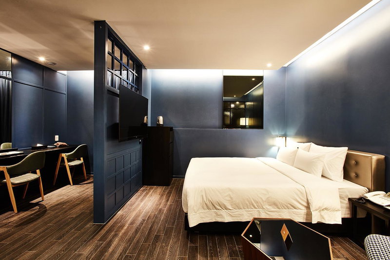 Hotel Wanted, Incheon, South Korea