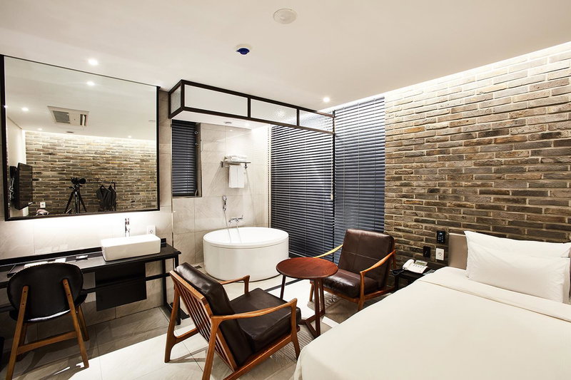 Hotel Wanted, Incheon, South Korea